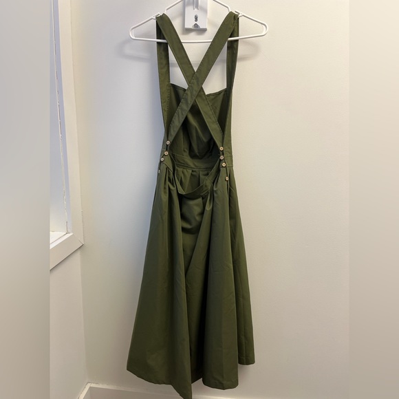 Jumper - Picture 2 of 4